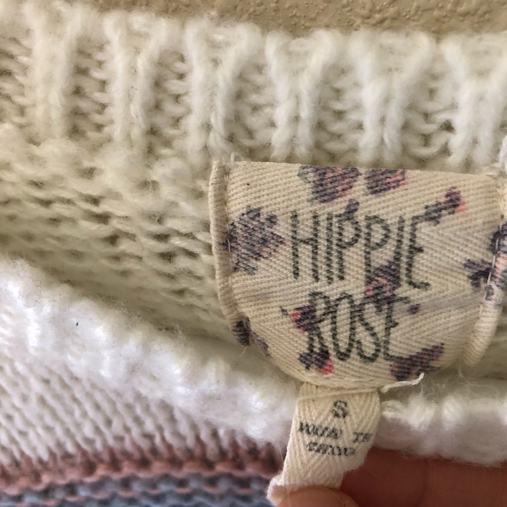 Sweater! - Picture 2 of 3